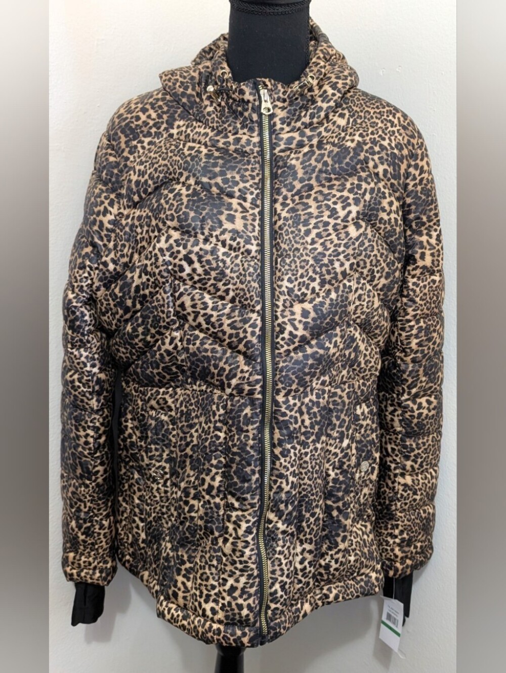 Jessica Simpson Leopard Animal Print Puffer Cozy Mobwife Outdoors Jacket L NWT